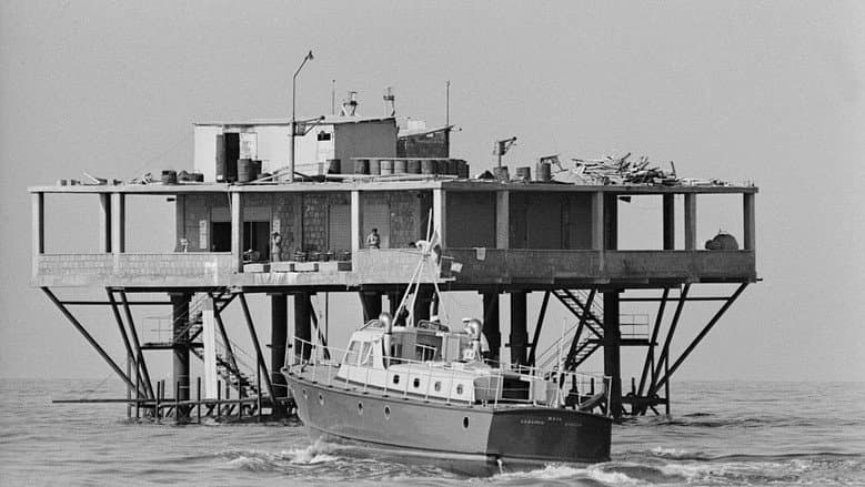 Rose Island still