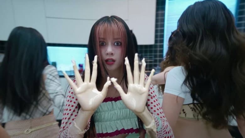 KATSEYE (캣츠아이) "Gnarly" Official MV still