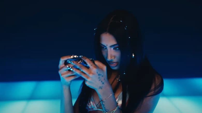 KATSEYE (캣츠아이) "Gameboy” Official MV still