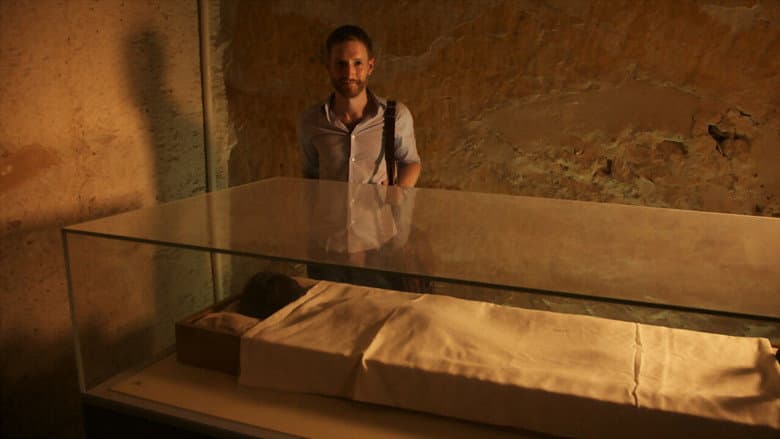 Tutankhamun: The Mystery of the Burnt Mummy still