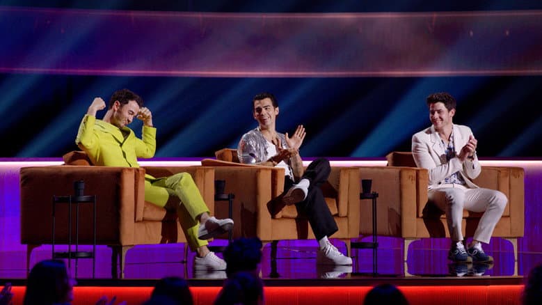 Jonas Brothers Family Roast still