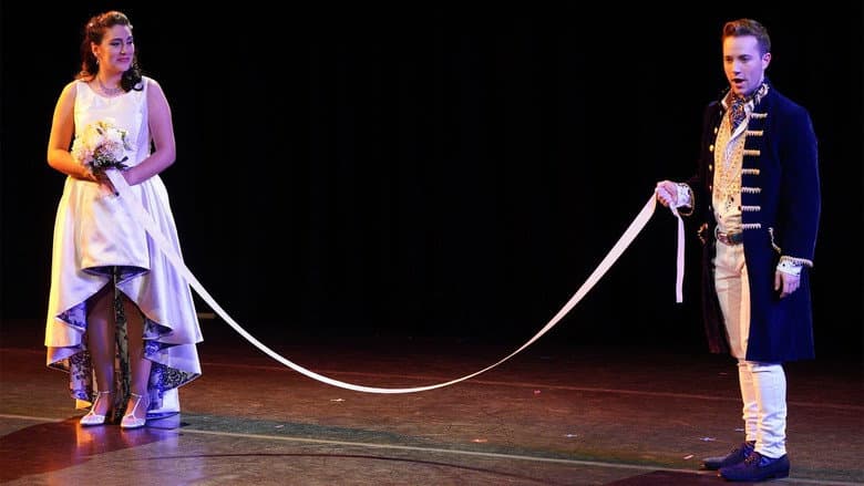 The Anonymous Lover — LA Opera still