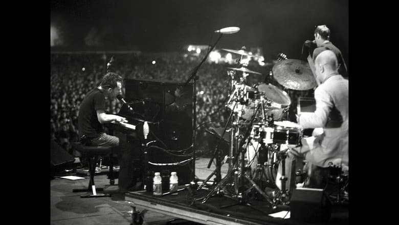 Radiohead: Bonnaroo Festival 2006 still
