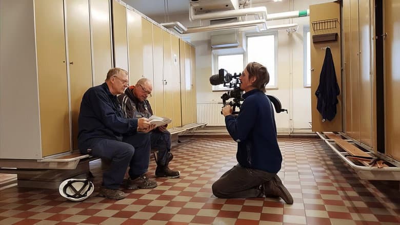 Himlens mörkrum still