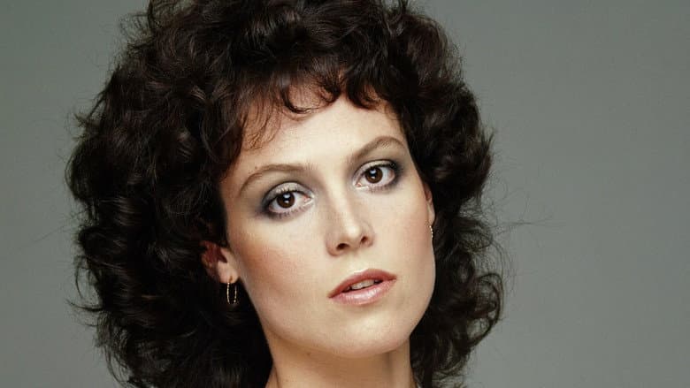 Sigourney Weaver - Actionheldin und Stil-Ikone still