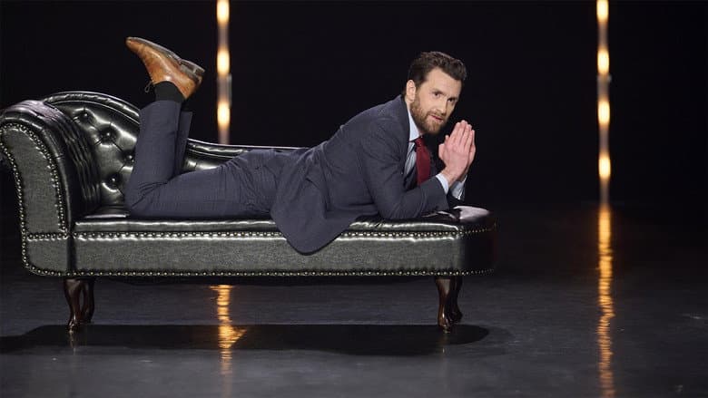 Pablo Mira dit des choses contre de l'argent still