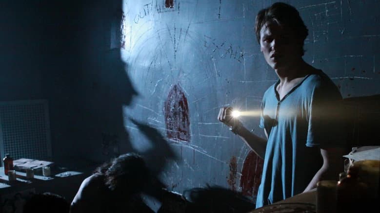 Grave Encounters 2 still
