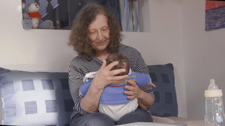 Bébés placés, la vie devant eux still