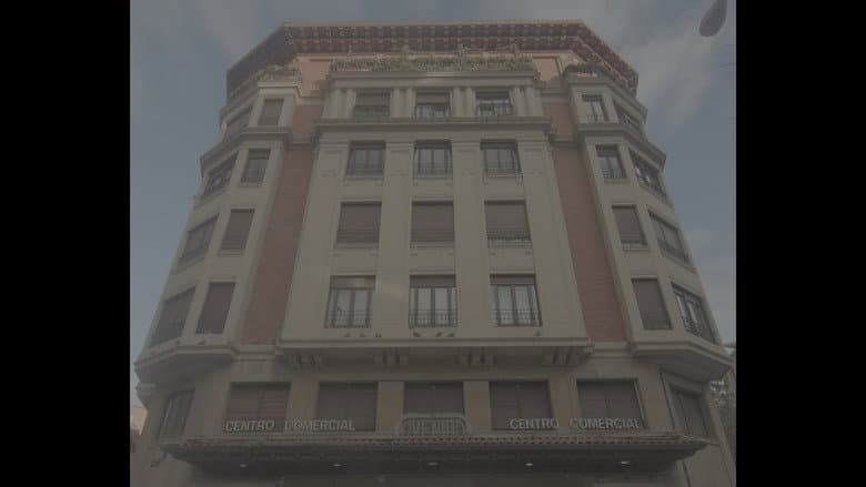 Avenida still