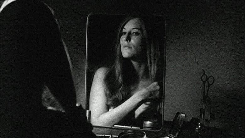 Valérie still