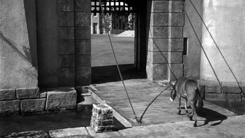 Francis in the Haunted House still