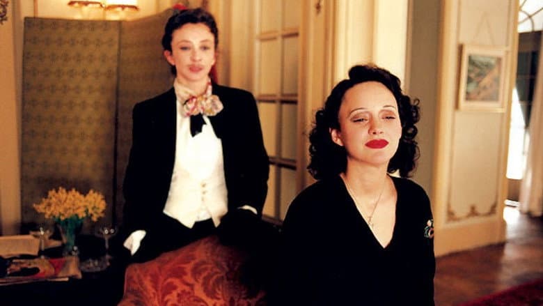 La Vie en Rose still