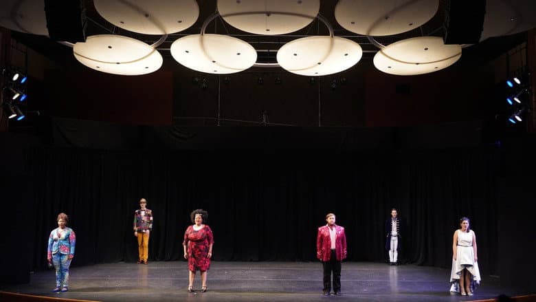 The Anonymous Lover — LA Opera still