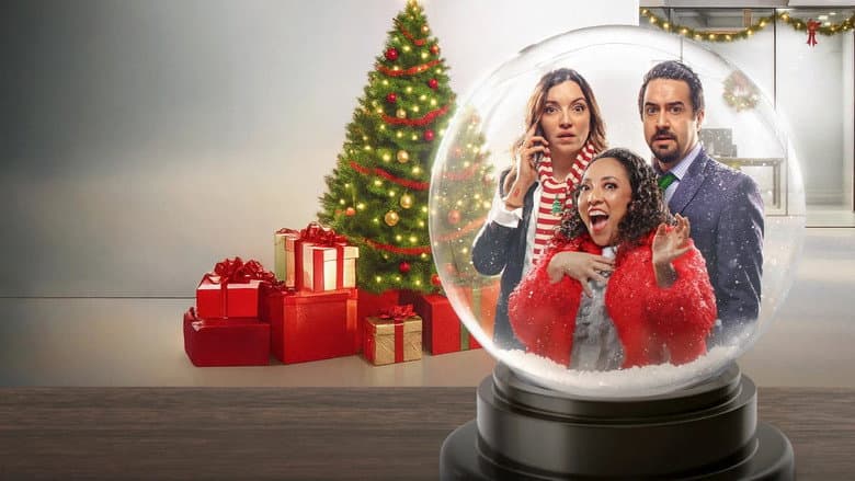 Mirreyes contra Godínez: Un Especial de Navidad still