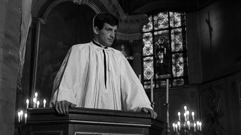 Léon Morin, Priest still