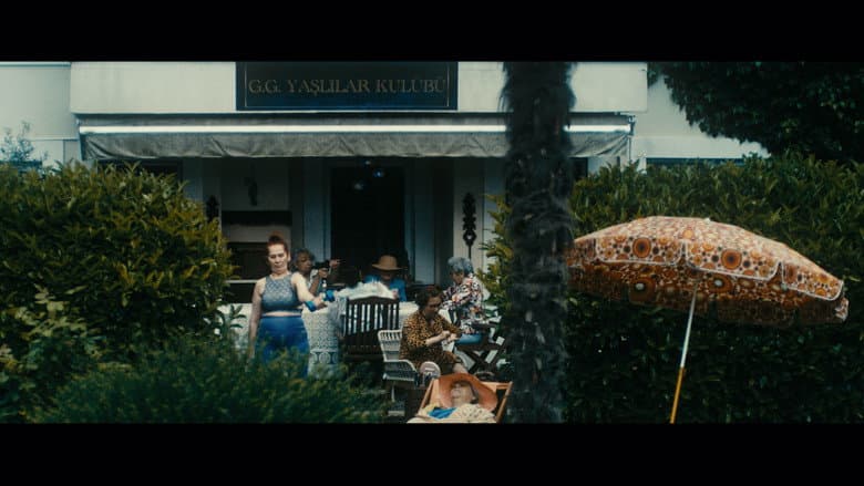 Elders Club still