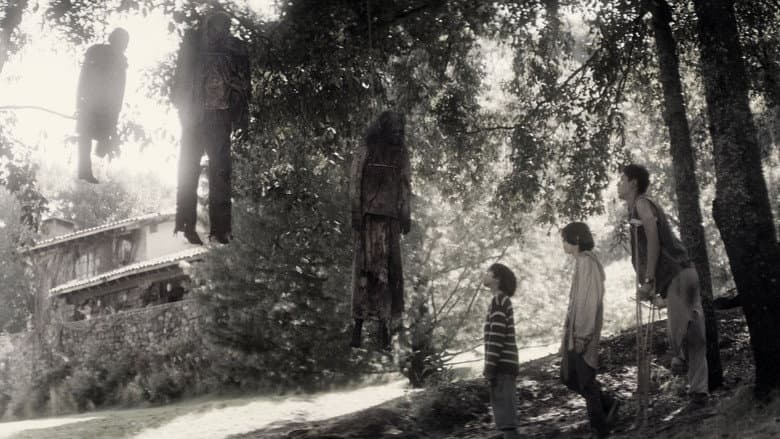 Párvulos: Children of the Apocalypse still