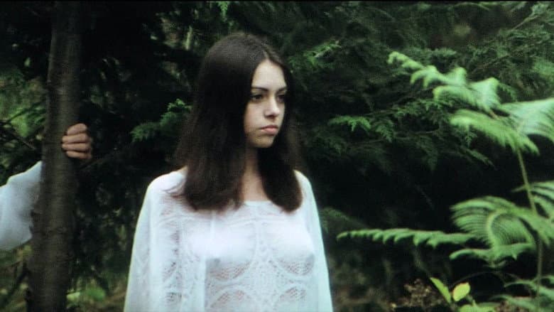 Female Vampire still
