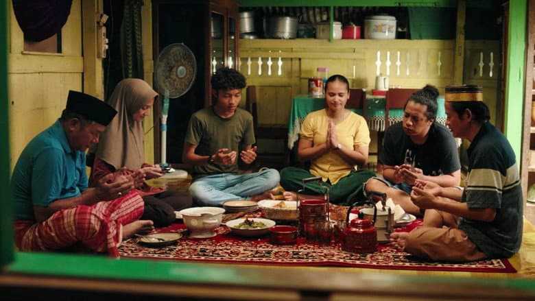 Komang still