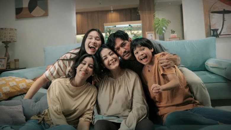 Yang Lain Boleh Hilang Asal Kau Jangan still