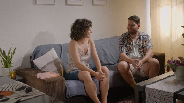Embarazado still