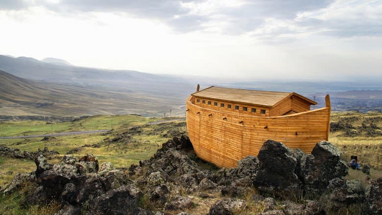 Mysteries of The Holy Arks still
