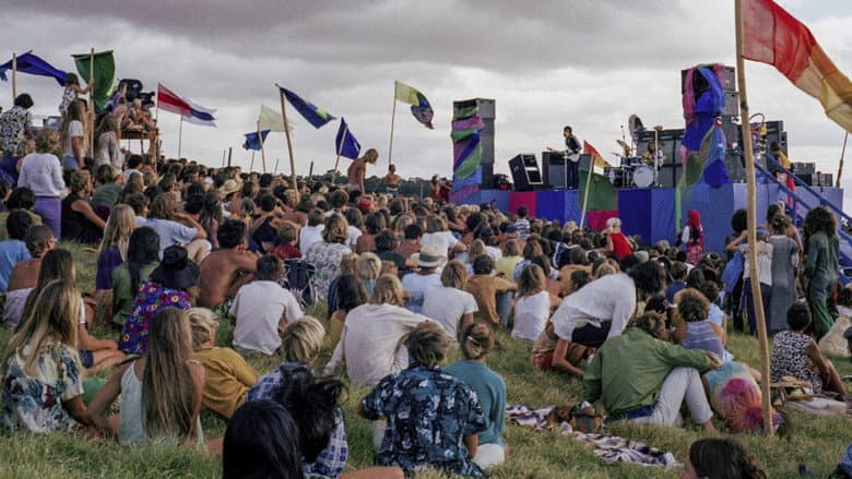 Music, Money, Madness… Jimi Hendrix Live In Maui still