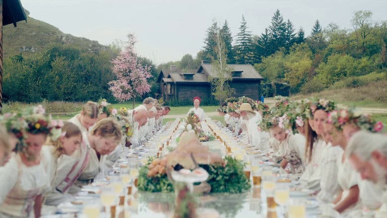 Midsommar still