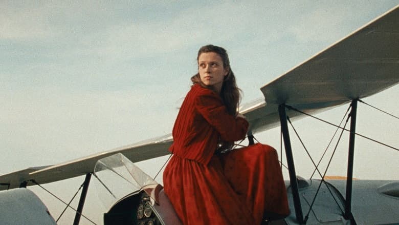 Scarlet still