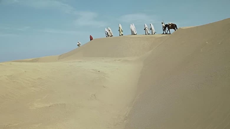 The White Sun of the Desert still